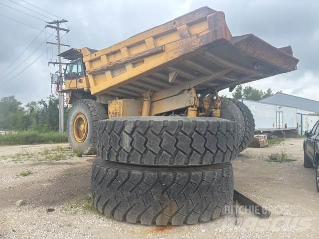 CAT 785C ساحبات مفصلية