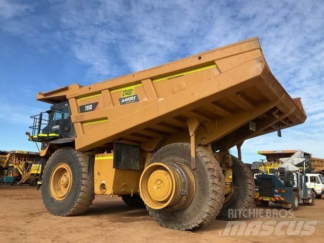 CAT 785D ساحبات مفصلية