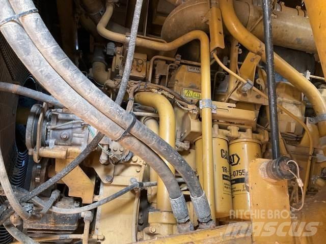 CAT 785D ساحبات مفصلية