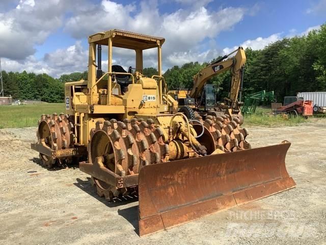 CAT 815 ضاغطات التربة