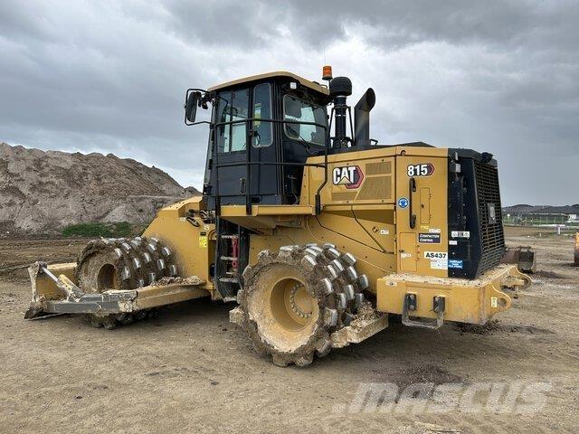 CAT 815 ضاغطات التربة