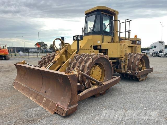CAT 825C ضاغطات التربة
