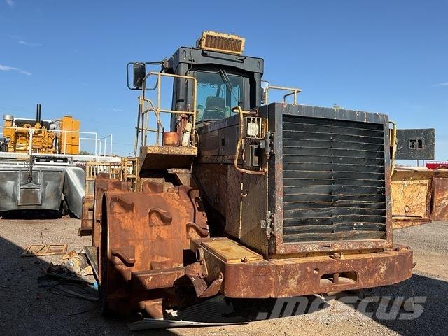 CAT 826C ضاغطات التربة