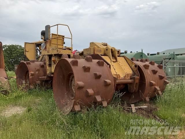 CAT 826G ضاغطات التربة
