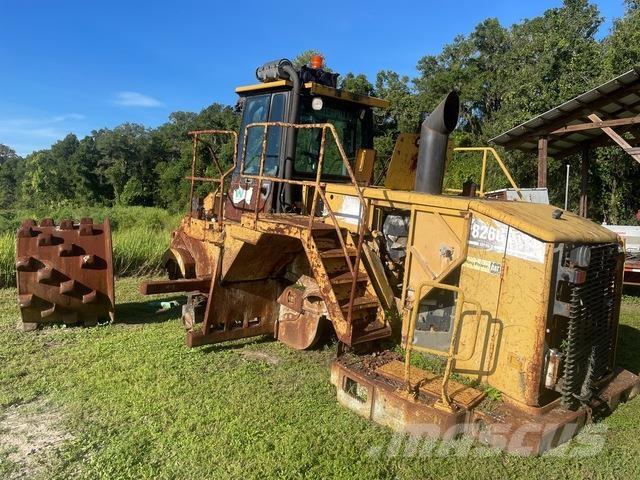 CAT 826G ضاغطات التربة