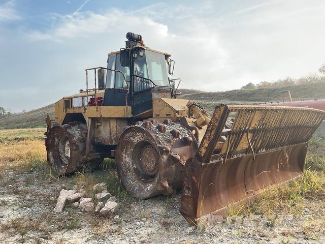 CAT 826H ضاغطات التربة