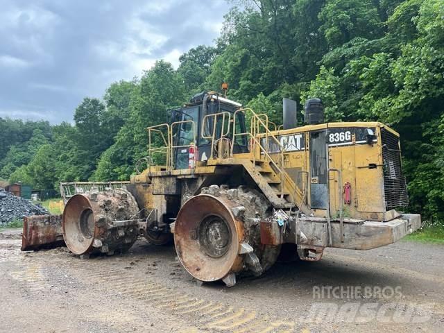 CAT 836G ضاغطات التربة