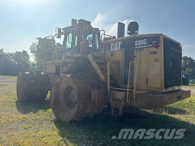 CAT 836G ضاغطات التربة