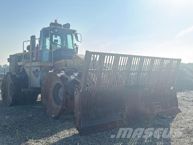 CAT 836G ضاغطات التربة
