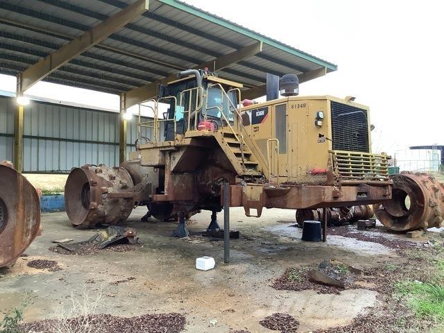 CAT 836H ضاغطات التربة