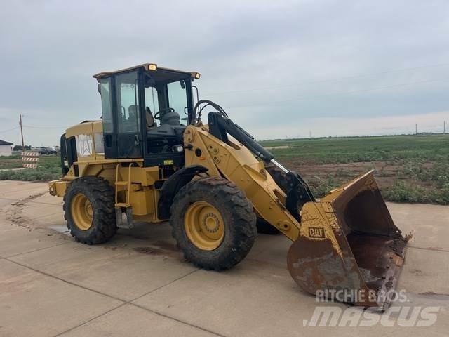 CAT 924G لوادر بعجل