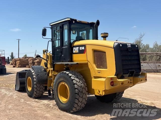 CAT 924K لوادر بعجل