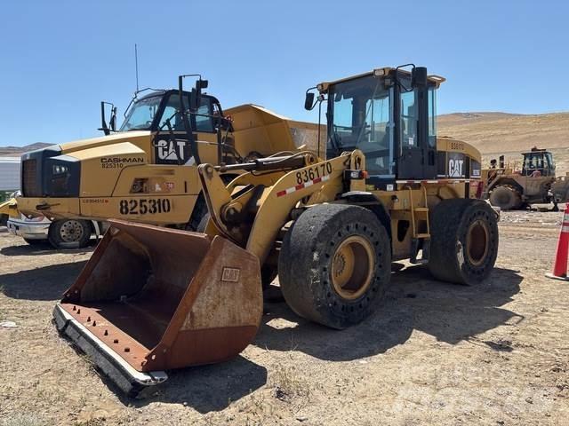 CAT 928G لوادر بعجل