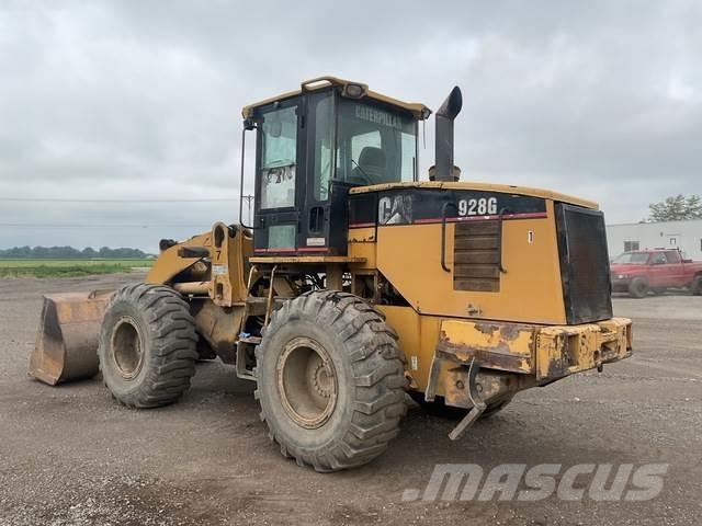 CAT 928G لوادر بعجل