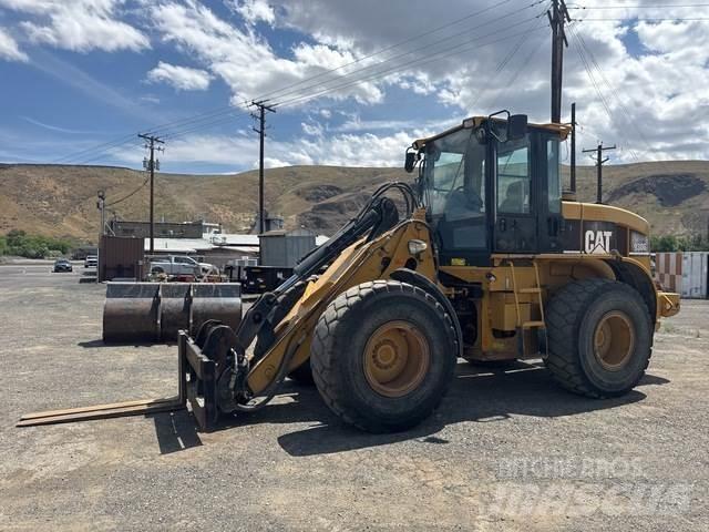 CAT 930G لوادر بعجل