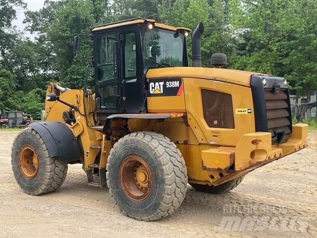 CAT 938M لوادر بعجل