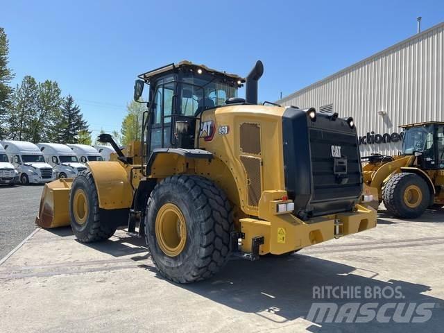CAT 950 لوادر بعجل