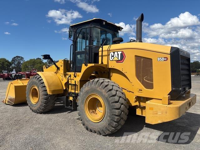 CAT 950 GC لوادر بعجل