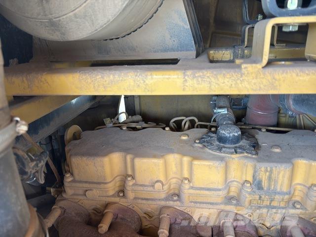 CAT 950 GC لوادر بعجل
