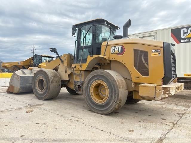 CAT 950GC لوادر بعجل