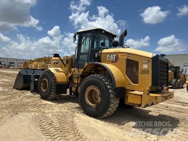 CAT 950GC لوادر بعجل