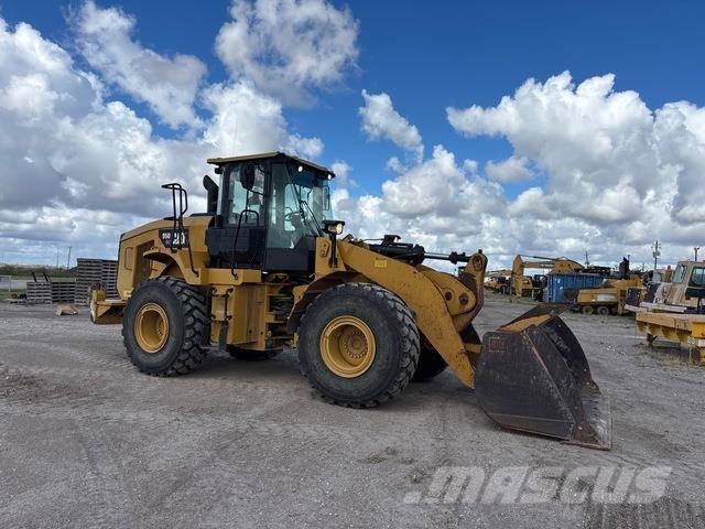 CAT 950GC لوادر بعجل