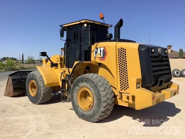 CAT 950K لوادر بعجل