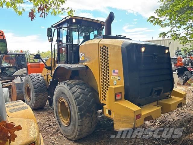 CAT 950K لوادر بعجل