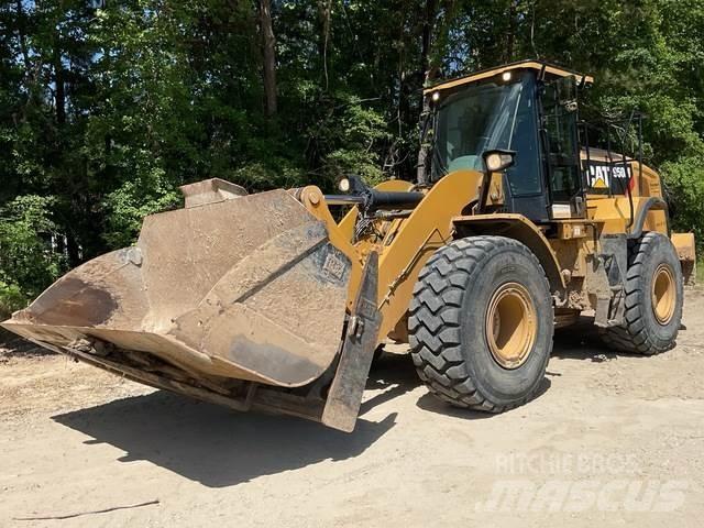 CAT 950M لوادر بعجل
