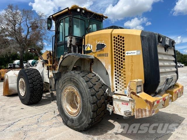 CAT 950M لوادر بعجل