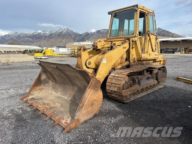 CAT 953 لوادر زحافة