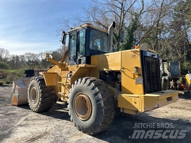 CAT 960 لوادر بعجل