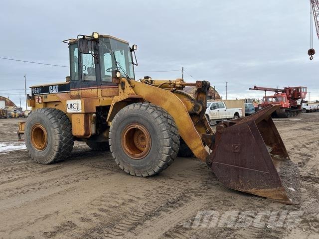 CAT 960F لوادر بعجل