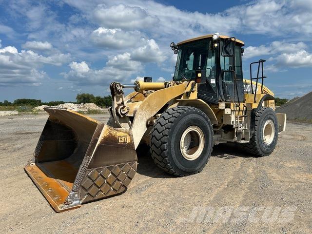 CAT 962H لوادر بعجل