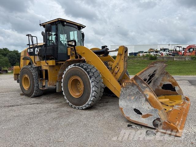 CAT 962K لوادر بعجل