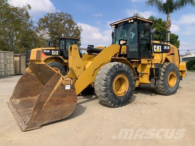 CAT 962K لوادر بعجل