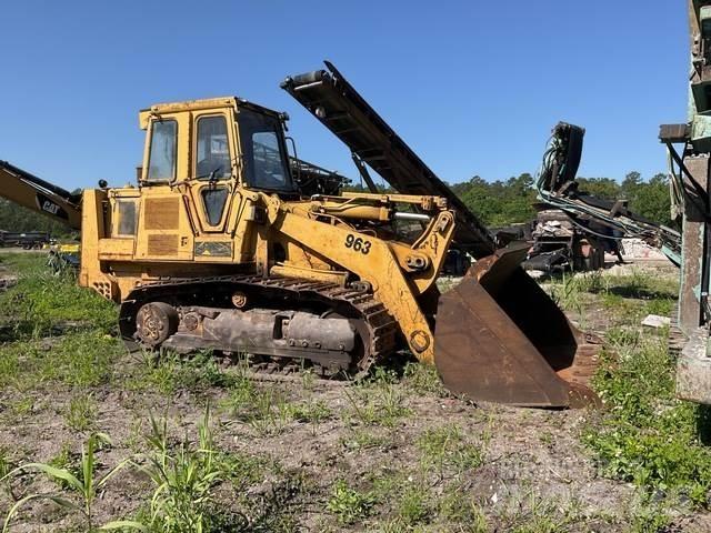 CAT 963 لوادر زحافة