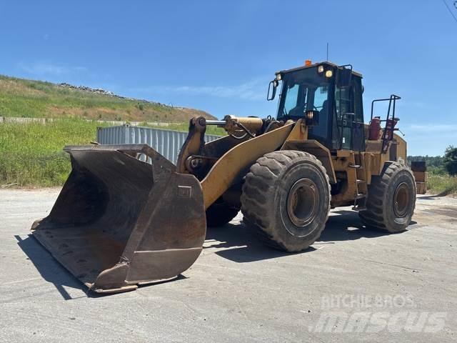 CAT 966G لوادر بعجل
