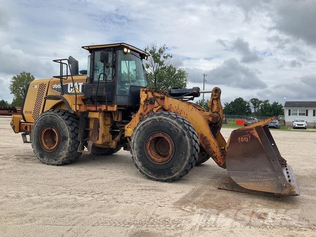 CAT 966K لوادر بعجل