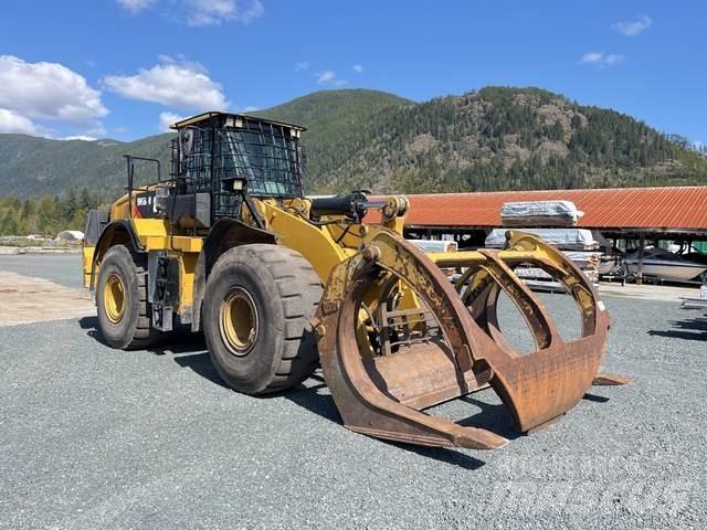 CAT 966M لوادر بعجل