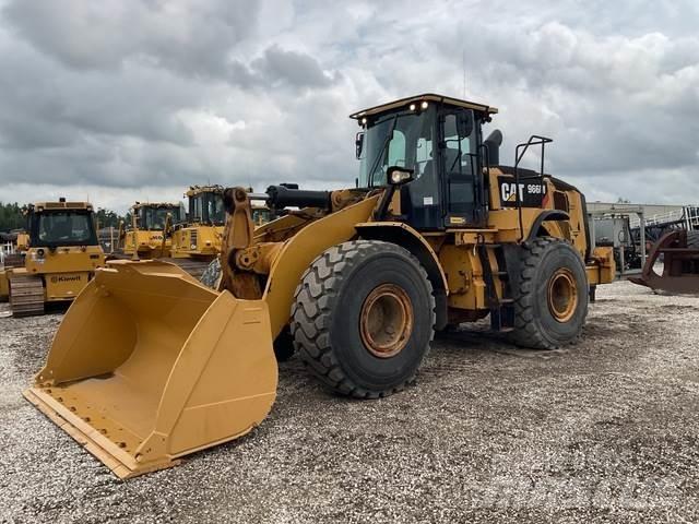 CAT 966M لوادر بعجل