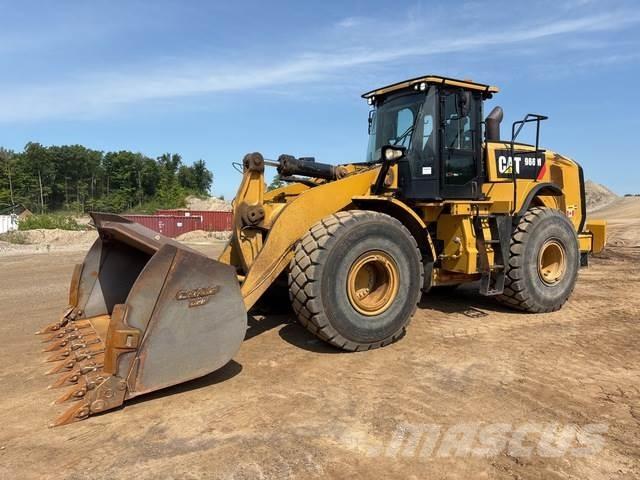 CAT 966M لوادر بعجل