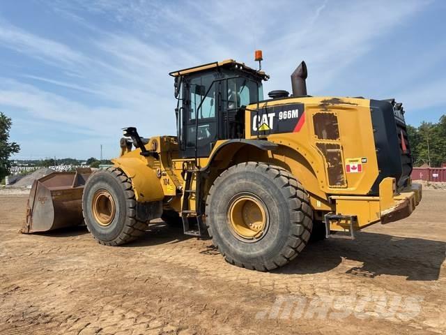 CAT 966M لوادر بعجل