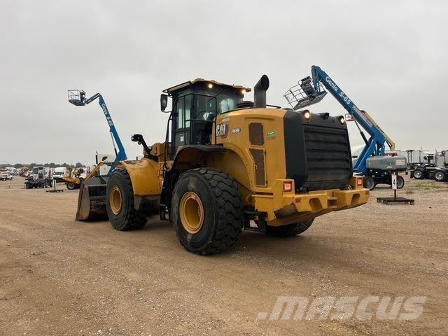 CAT 966M لوادر بعجل