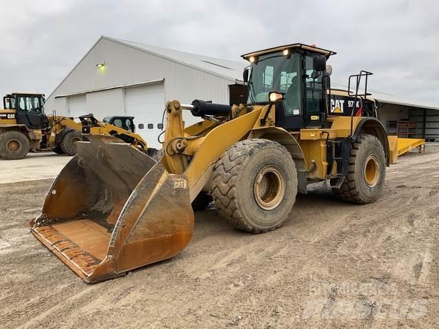 CAT 972K لوادر بعجل