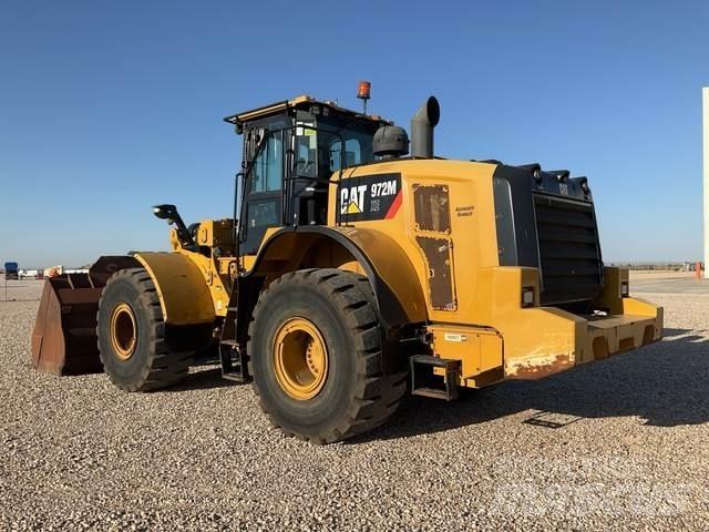 CAT 972M XE لوادر بعجل