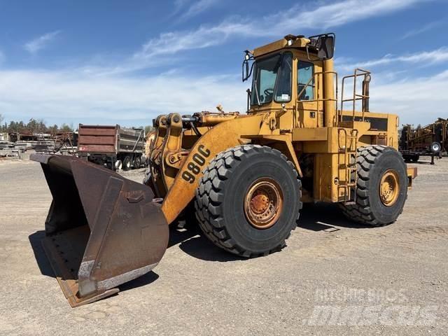 CAT 980C لوادر بعجل