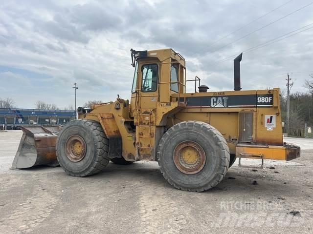 CAT 980F لوادر بعجل