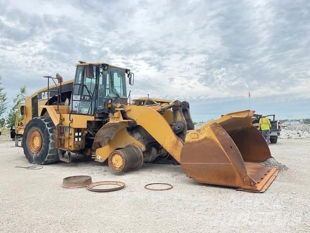 CAT 980G لوادر بعجل