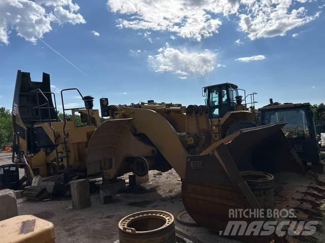 CAT 980G لوادر بعجل